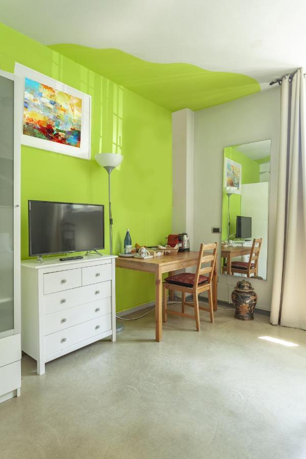 Artecasa Bed & Breakfast Милано Екстериор снимка